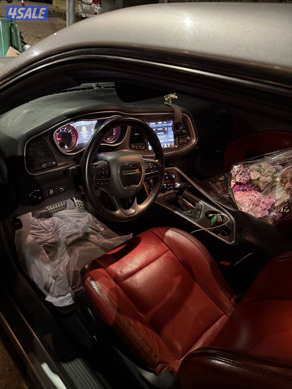 دوج تشالنجر  مع تصريح قزوز من ال وكالة RT Plus 20176