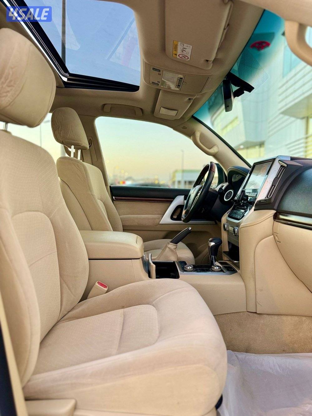 لاند كروزر VXR .V86