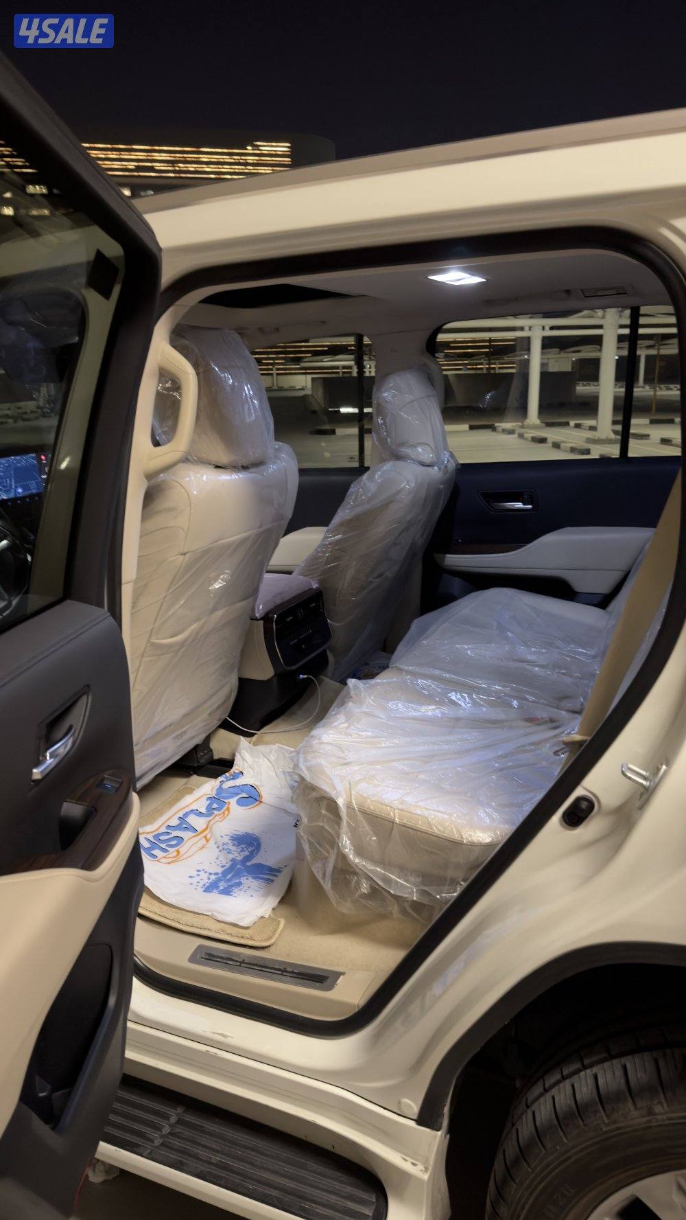 لاندكروزر 2024  بدون تيربو ماشي 30 الف شرط الفحص7