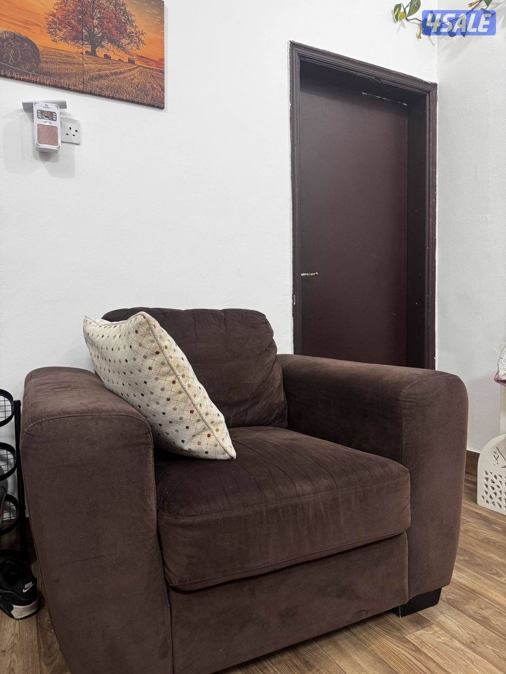 Sofa set with cover 3 seater and 1 seater3