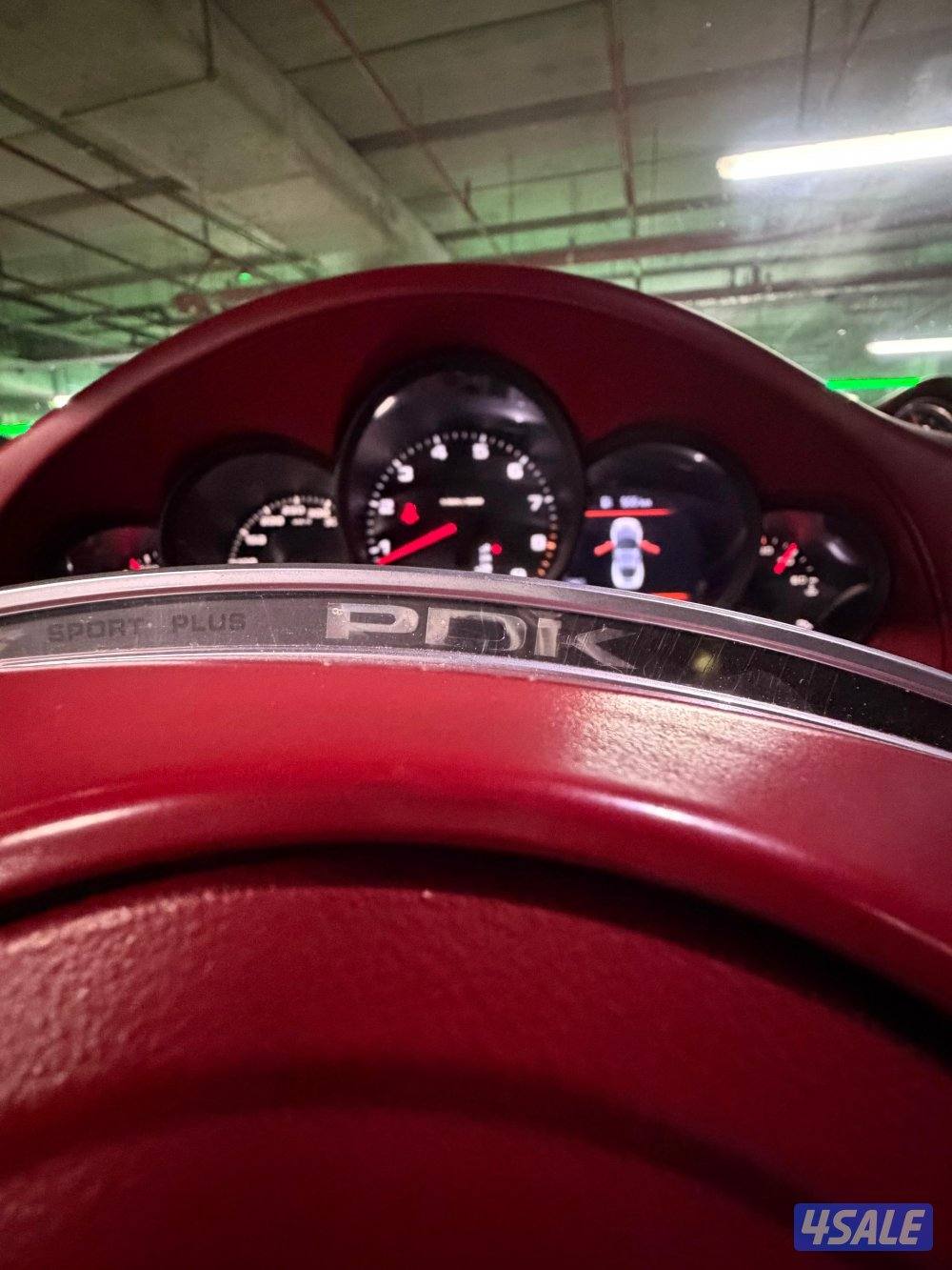 بورش كريرا ٤ وكاله الكويت10