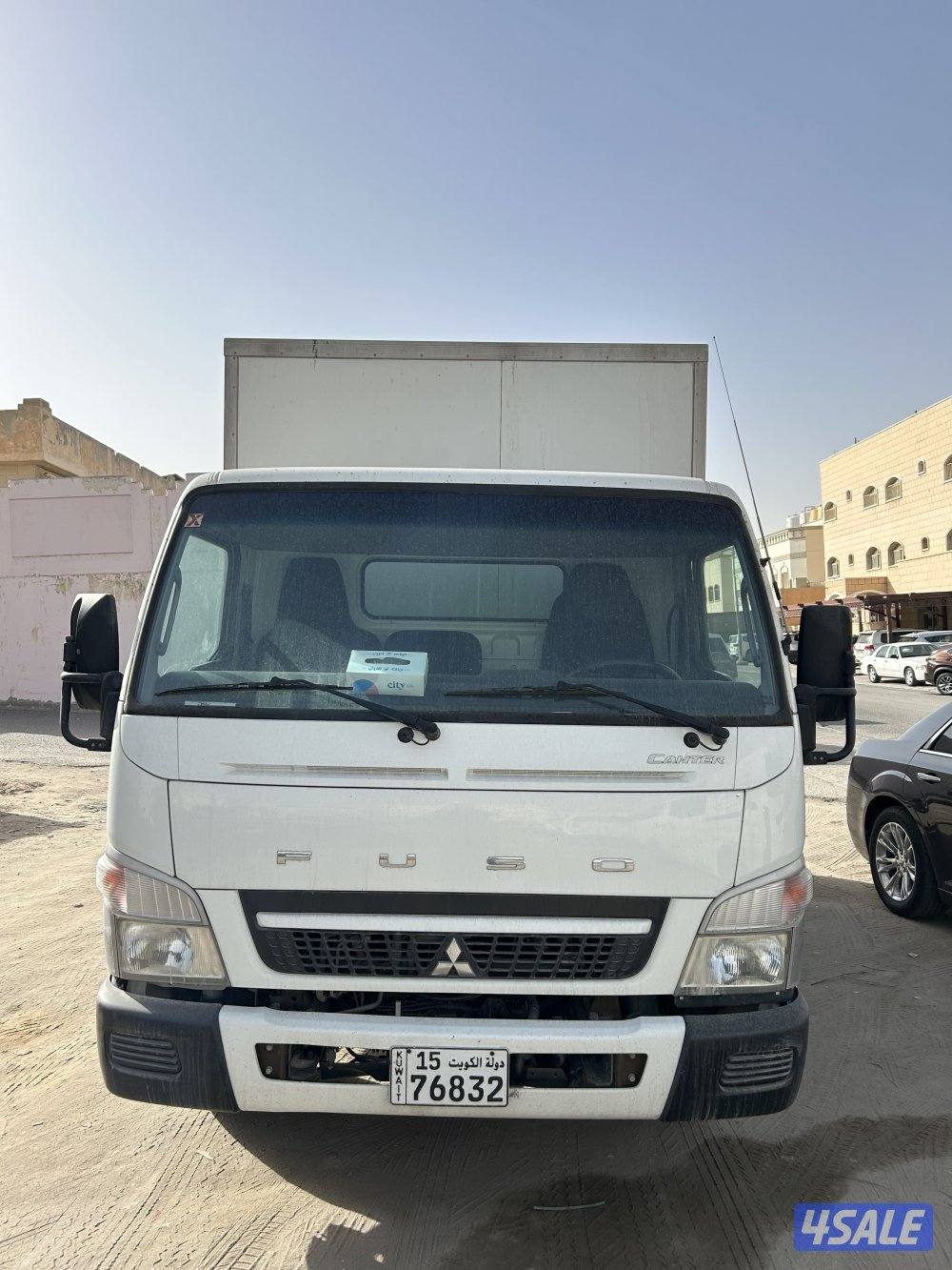 للبيع هاف لوري 2017 صندوق3