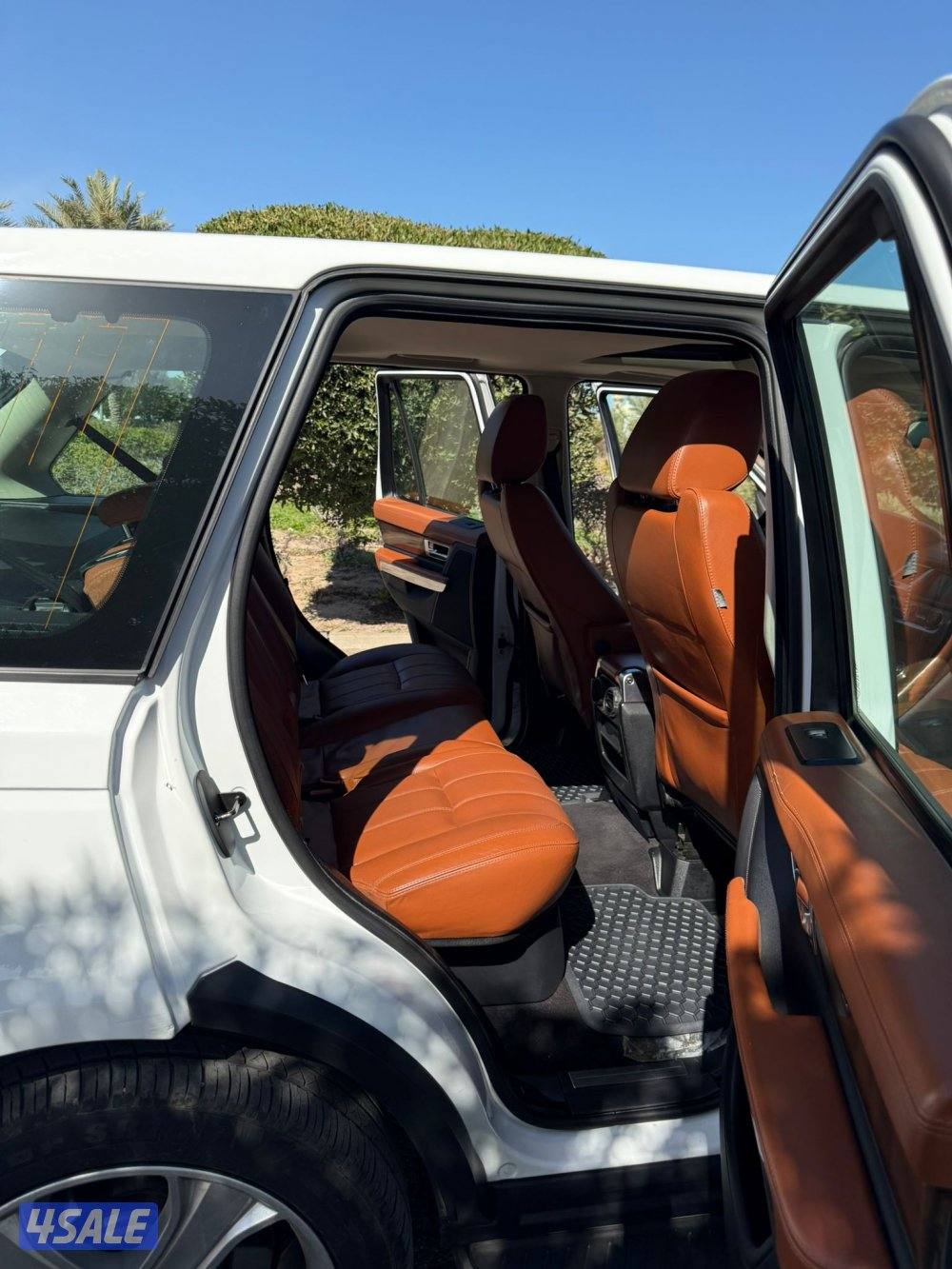 رنج روفر 2013 بحاله فوق الممتازة سيرفيس منتظم حتي الآن15