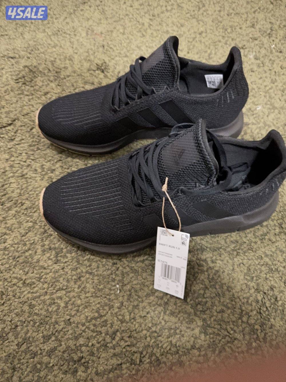 جوتي اديداس جديد من غير كرتون ( غير ملبوس ) مقاس size 46 ٤٦1