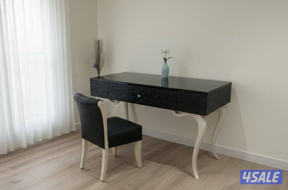 كامل بـ 70 دينار فقط - طقم أثاث (نيو كلاسيك) فاخر0