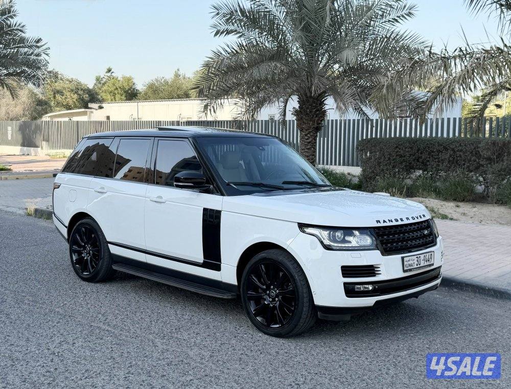 RangeroverVogue supercharged model 2013 V8 204Km Excellent conditions0