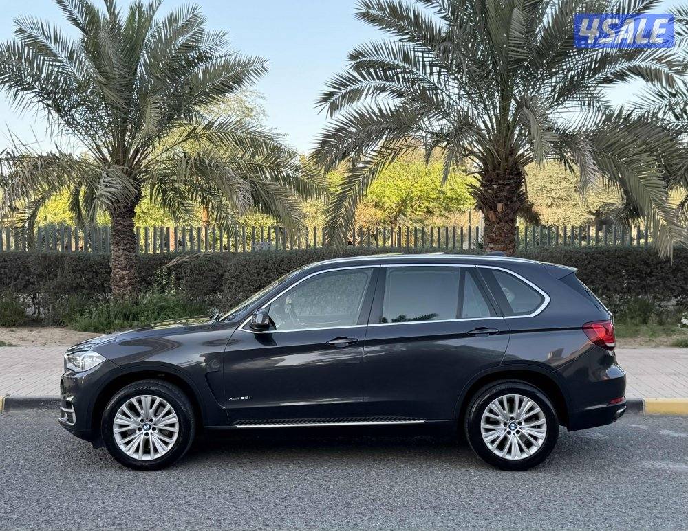 BMW X5 5.0T 101.000km model 2014 full option regular agency service2