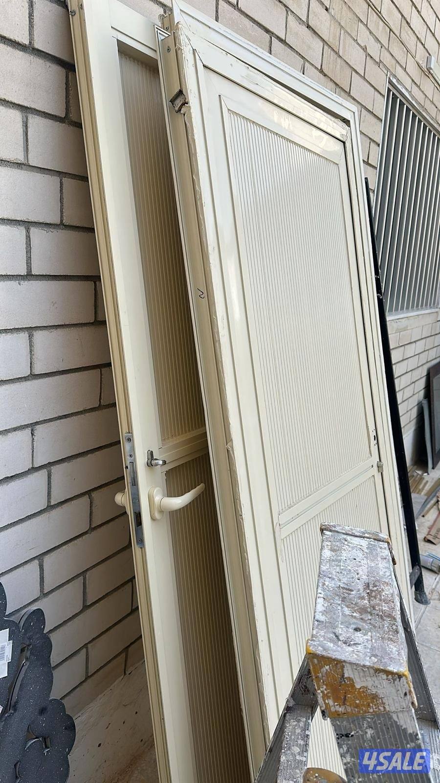 نشتري الاجهزه والمكيفات ووحدات التكييف والمطابخ والسكراب3