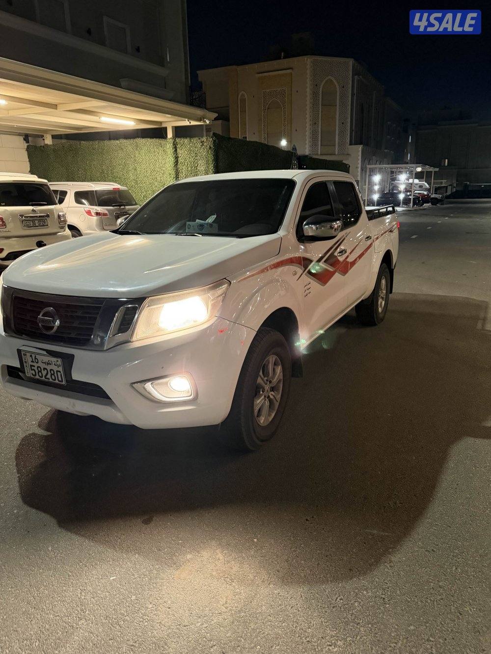 للبيع نافارا مديل 2017 دبل قير درجه أولى5