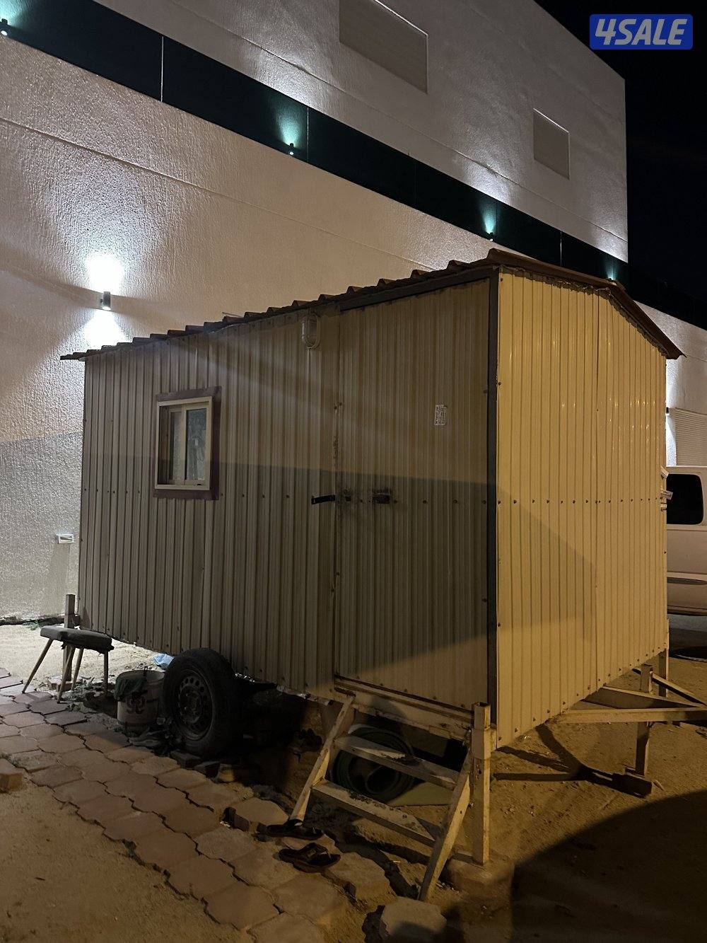 البيع كبره سحب ٣ ونص في ٢ ونص مع مكيف0