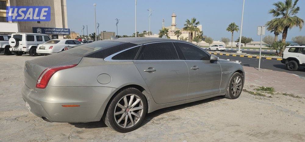 جاكوار XJL4