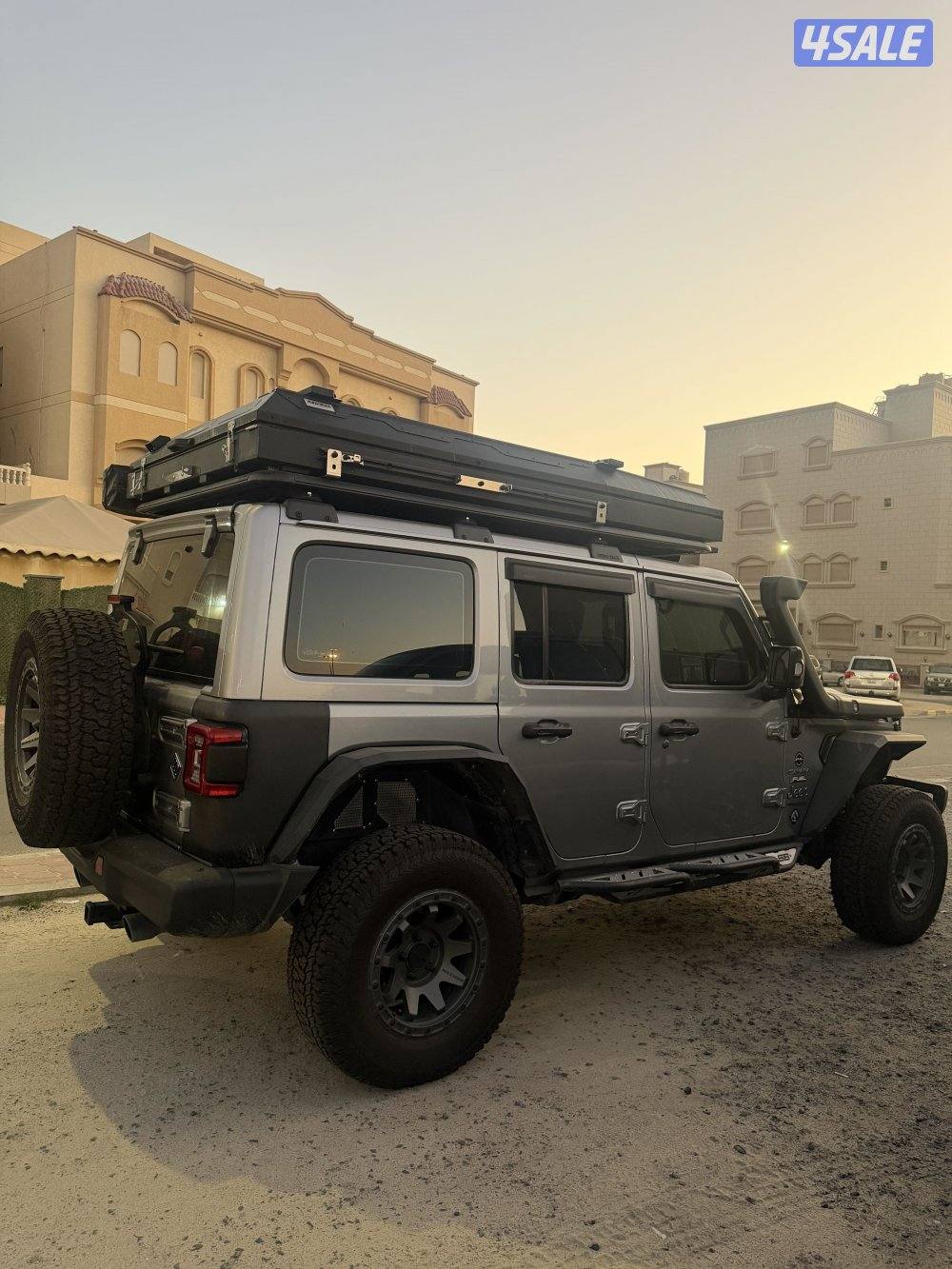للبيع جيب رانقلر صحارى موديل ٢٠٢٠ ماشي ٨٣ الف كيلو مسجل بالدفتر رحلات1