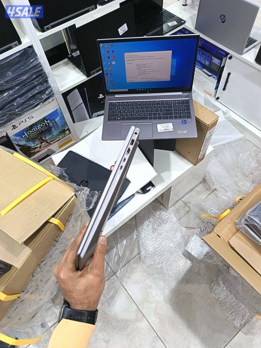 hp ZBook fairy fly G8 Touch screen core i7 11Th Ram 16 Hard ssd جيل ١١2