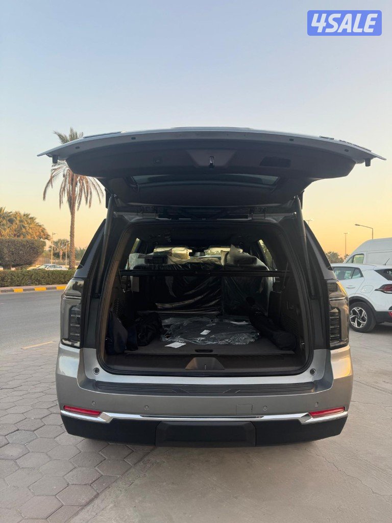 Chevrolet TAHOE LT Signature6