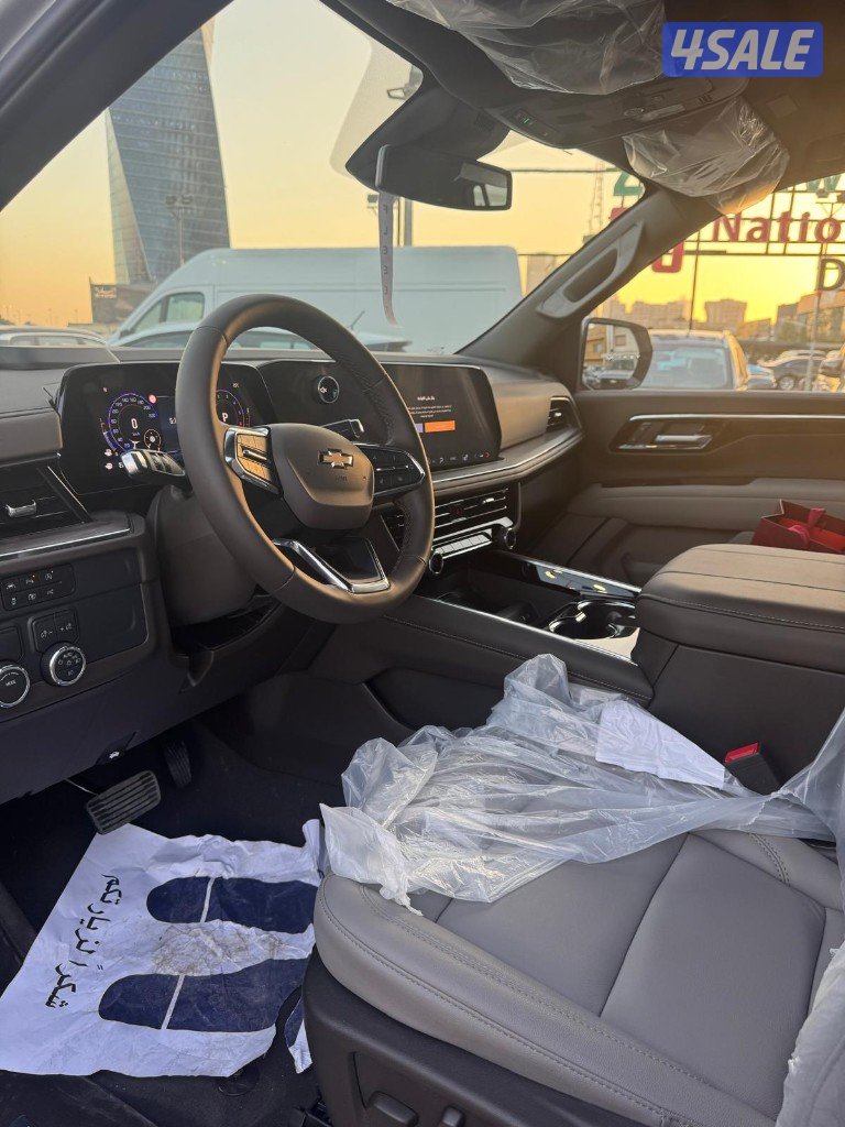 Chevrolet TAHOE LT Signature2