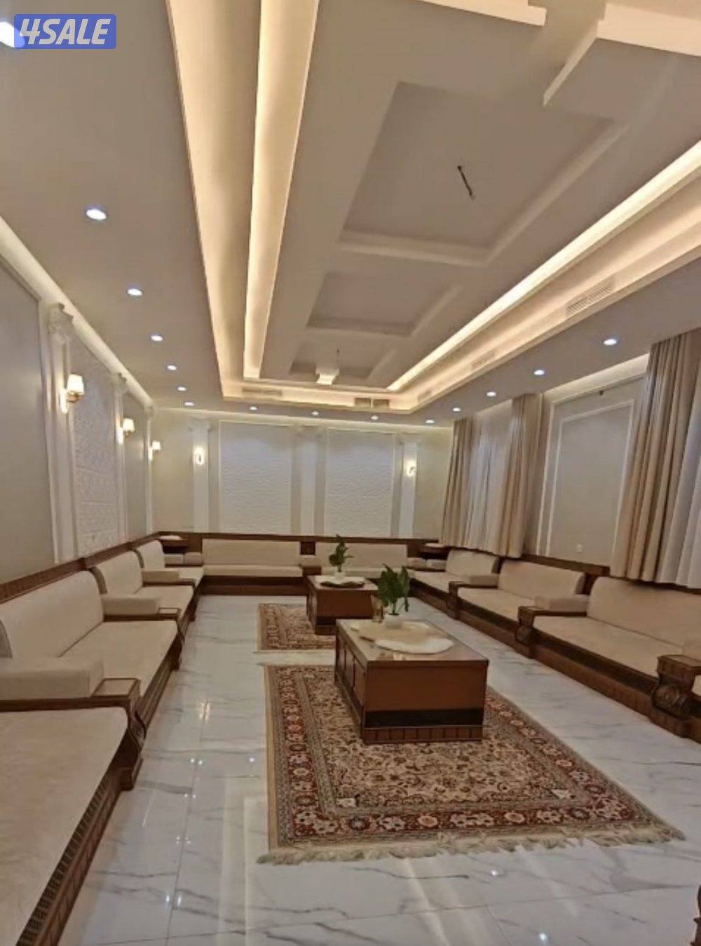 للبيع قسيمة المطلاع N10 راس زاوية تشطيب VIP0