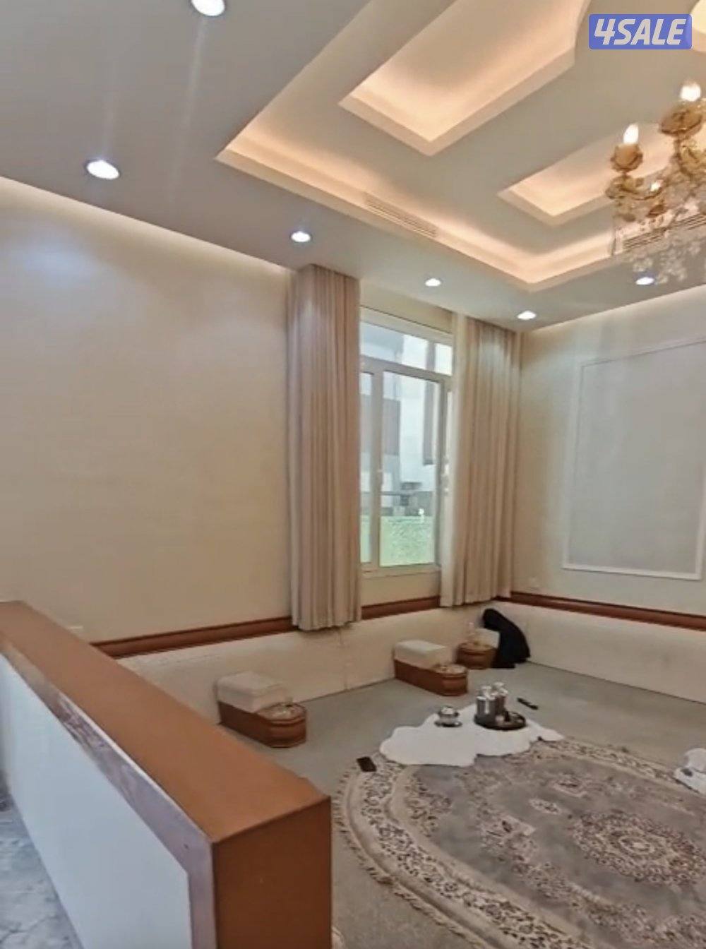 للبيع قسيمة المطلاع N10 راس زاوية تشطيب VIP3