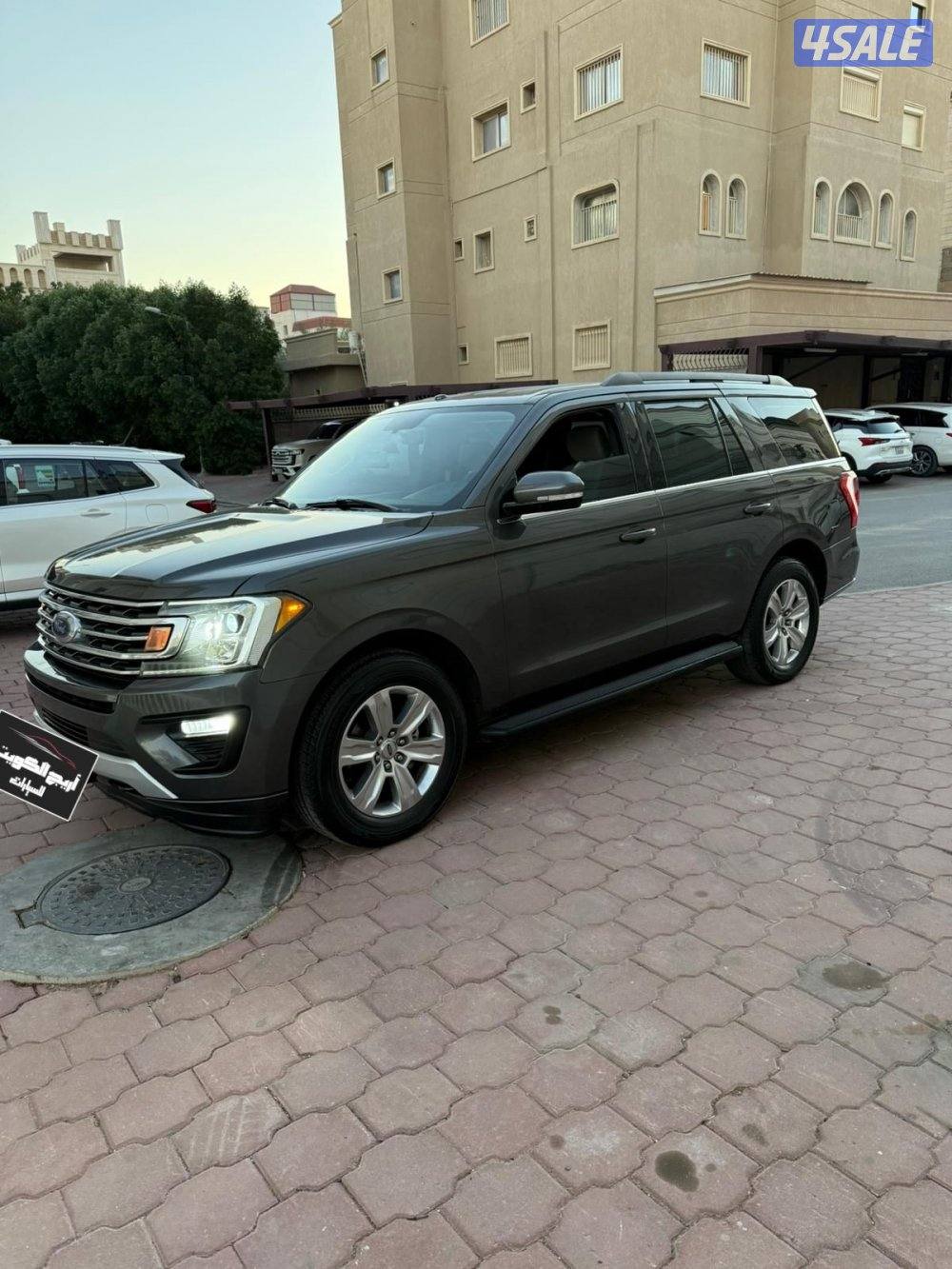 للبيع فورد اكسبديشن 2018 صبغ الوكاله3