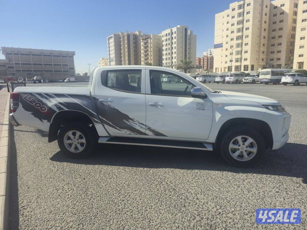 Mitsubishi L200 pick-up 2020 manual 4x4 (34000km) ORGINAL paint.3