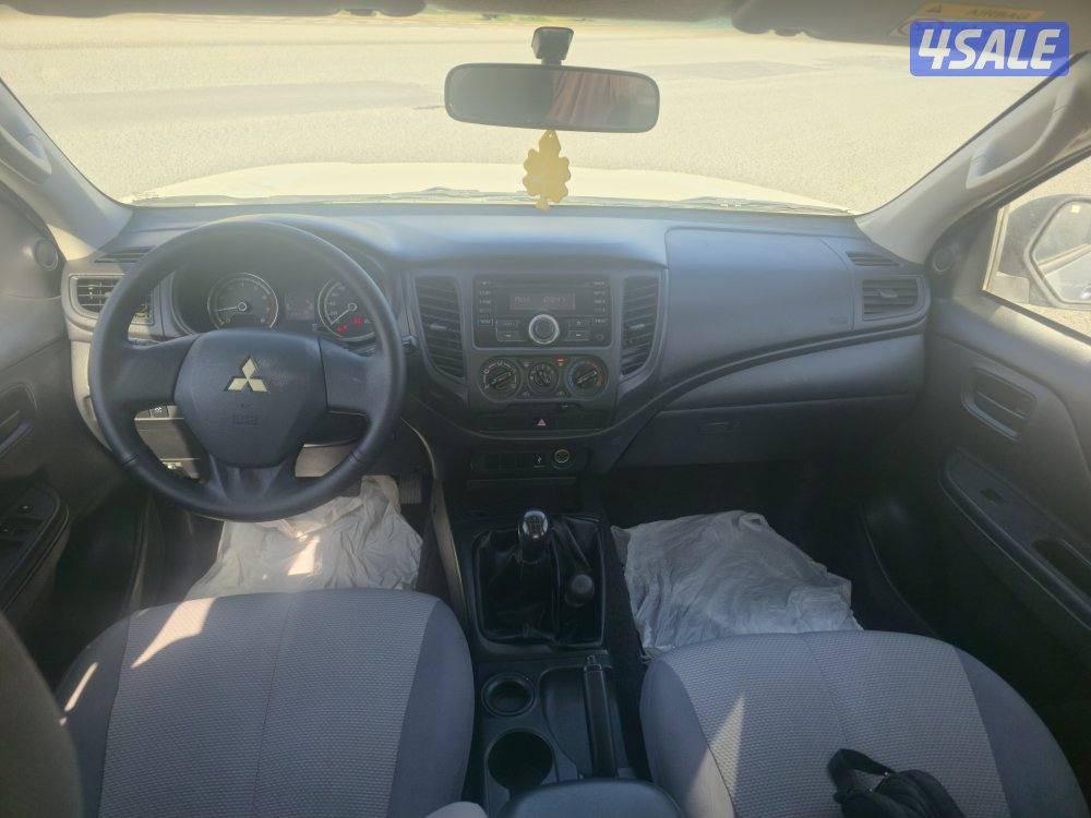 Mitsubishi L200 pick-up 2020 manual 4x4 (34000km) ORGINAL paint.8