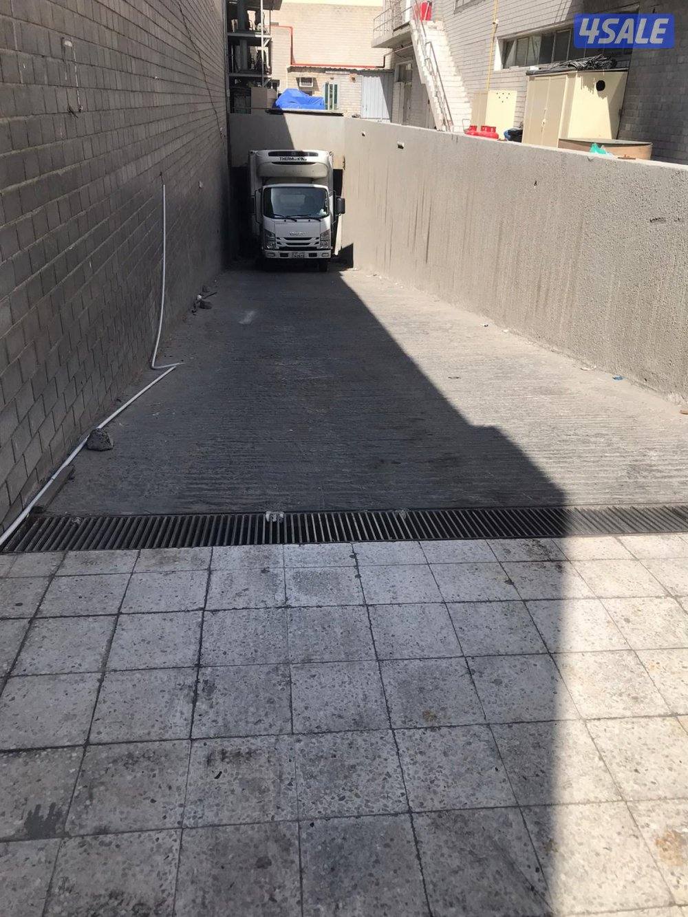 الشويخ الصناعية خلف سوق لندن0