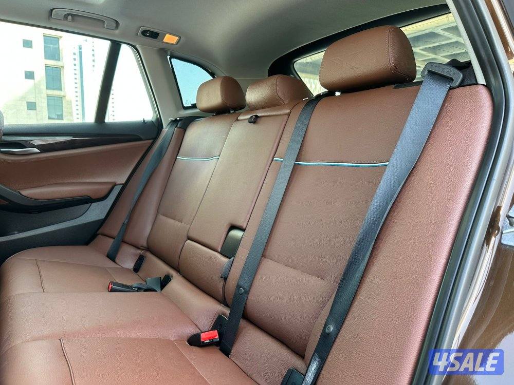 بي ام دبليوX1 موديل2015 عداد139الف وارد امريكا ملف +سيرفس في الغانم11