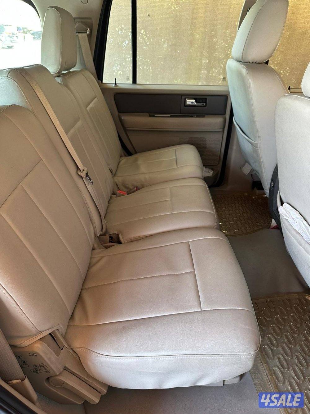 فورد اكسبيديشن ٢٠١٢ماشي ٢٩١ الف شرط الفحص صبغ وكآلة بحالة ممتازة3