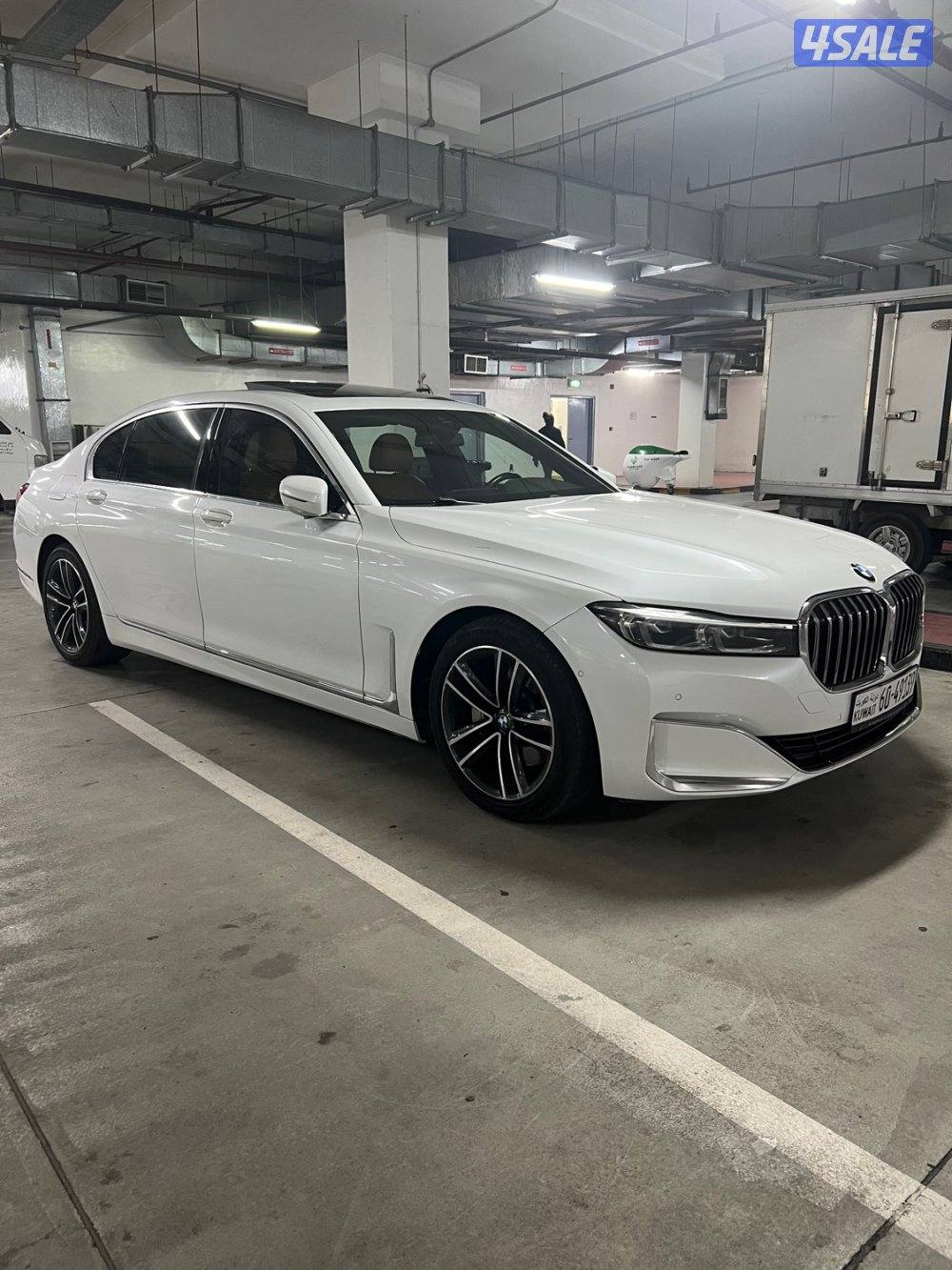 730 Li m 2022 km 78 درجة أولى الغانم فل ابشن شرط الفحص0