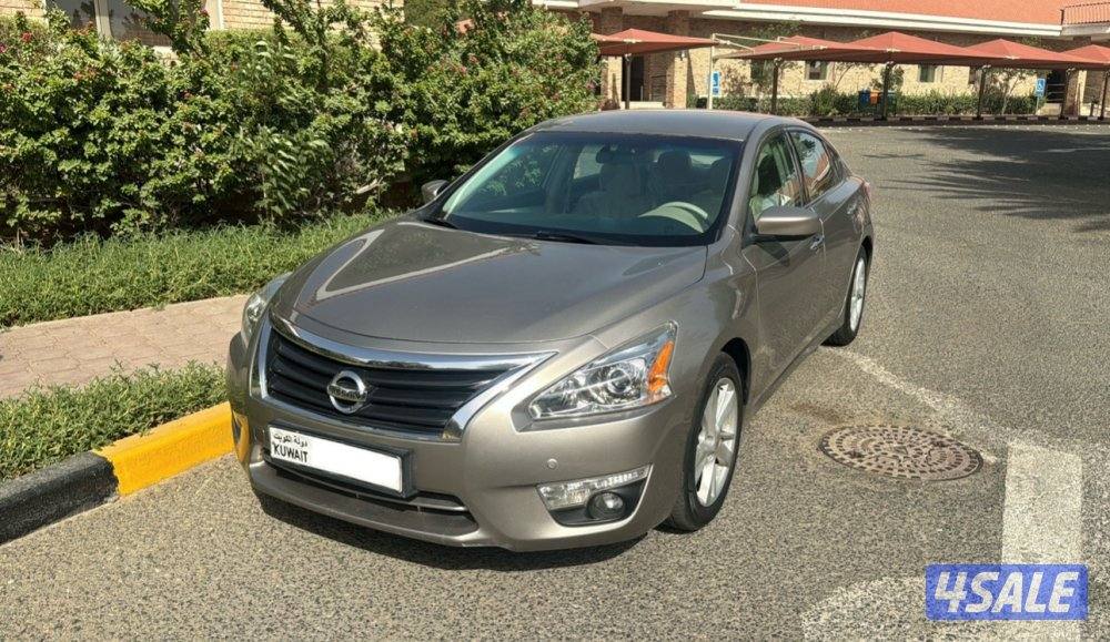 للبيع نيسان اللتيما 20131