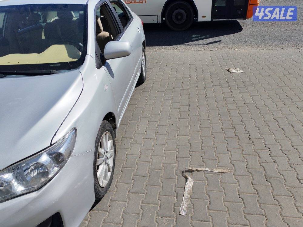 كرولا 2012للبيع استعمال يومي3