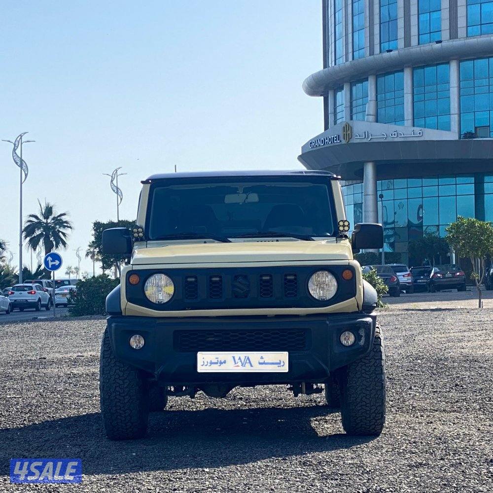 🔹بيع 🔹شراء 🔹تثمين 🔹


للبيع جيمني 
باب واحد 
قير عادي
موديل 2022
ع0