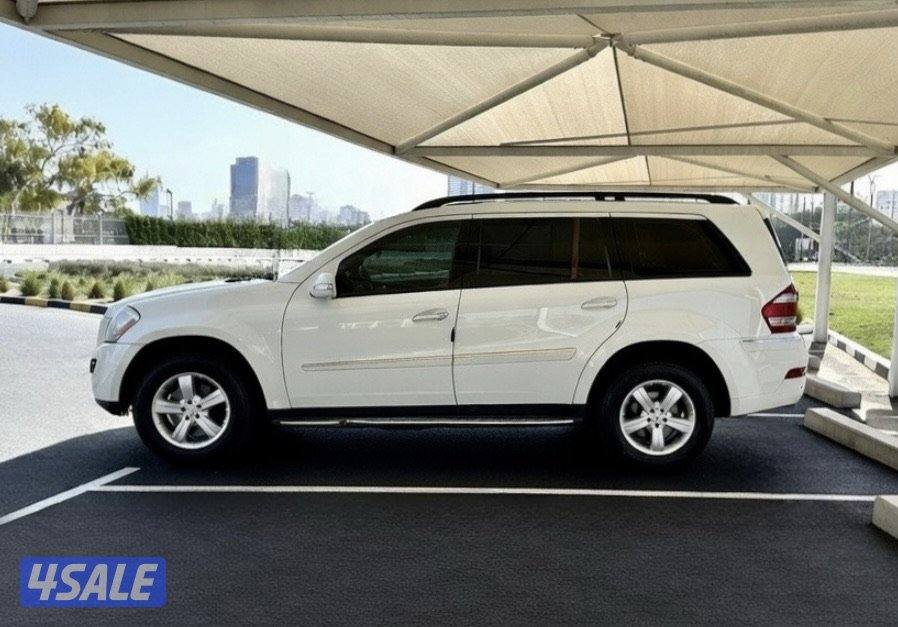 مرسيدس GL450 - الموديل:2008 - العداد:1933