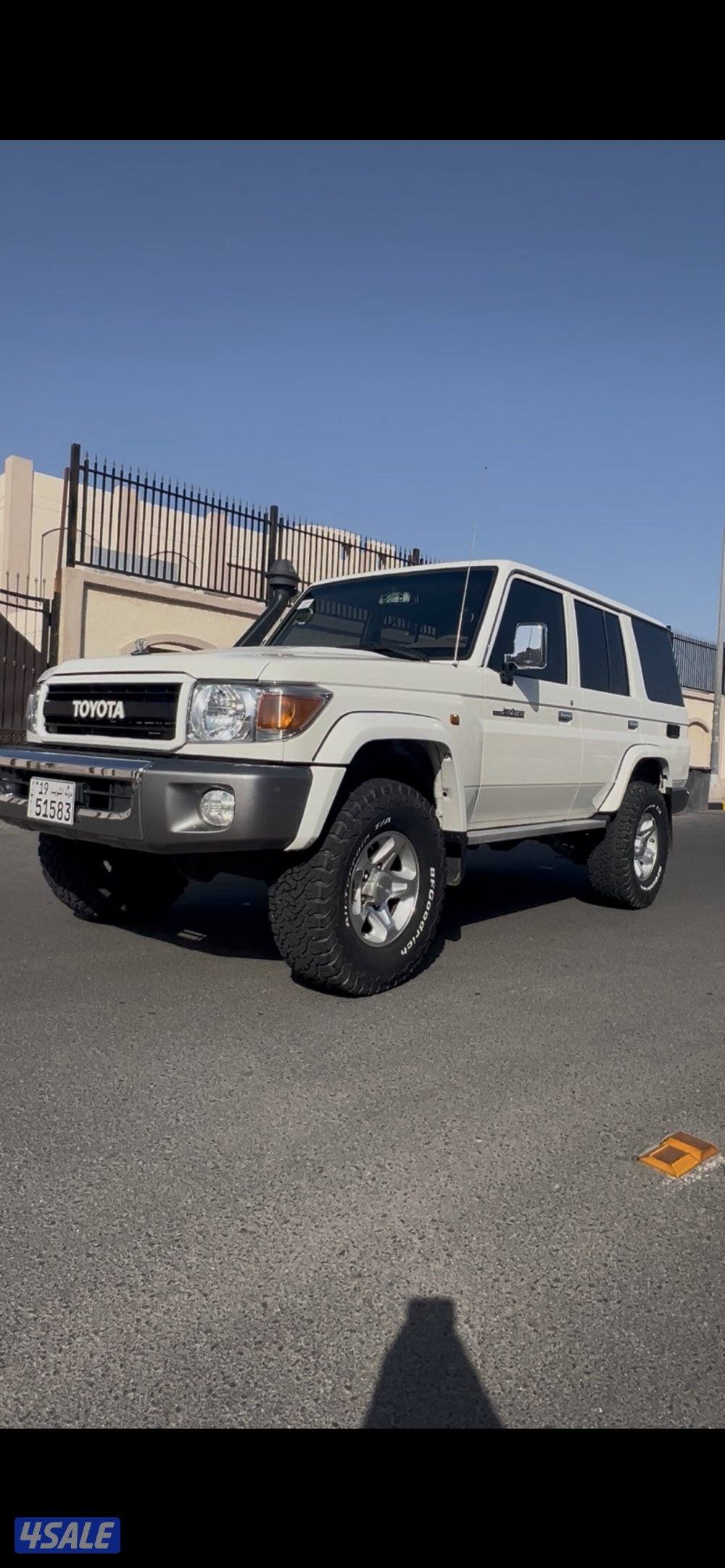 للبيع نص لاند كروز0