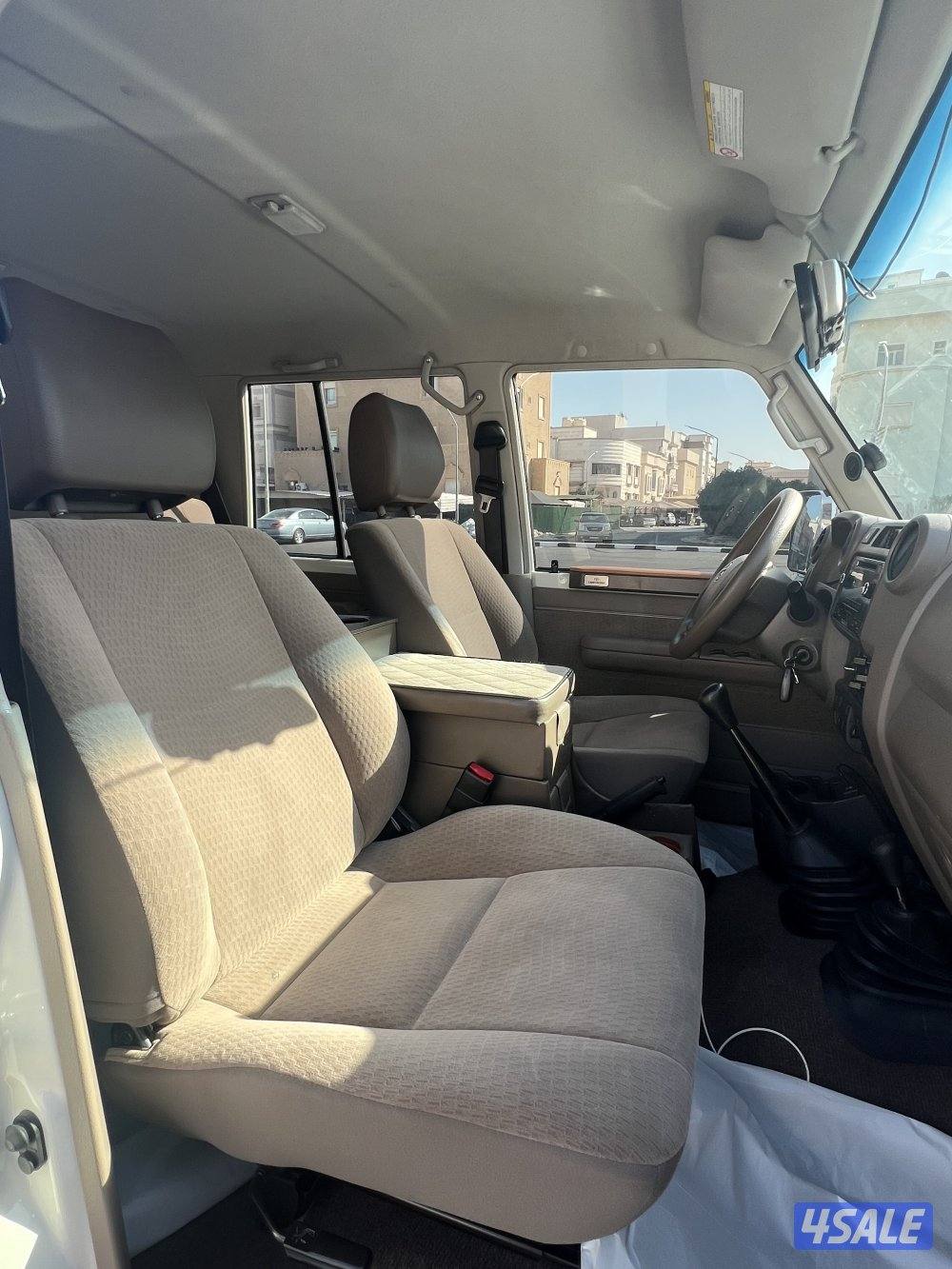 للبيع نص لاند كروز4