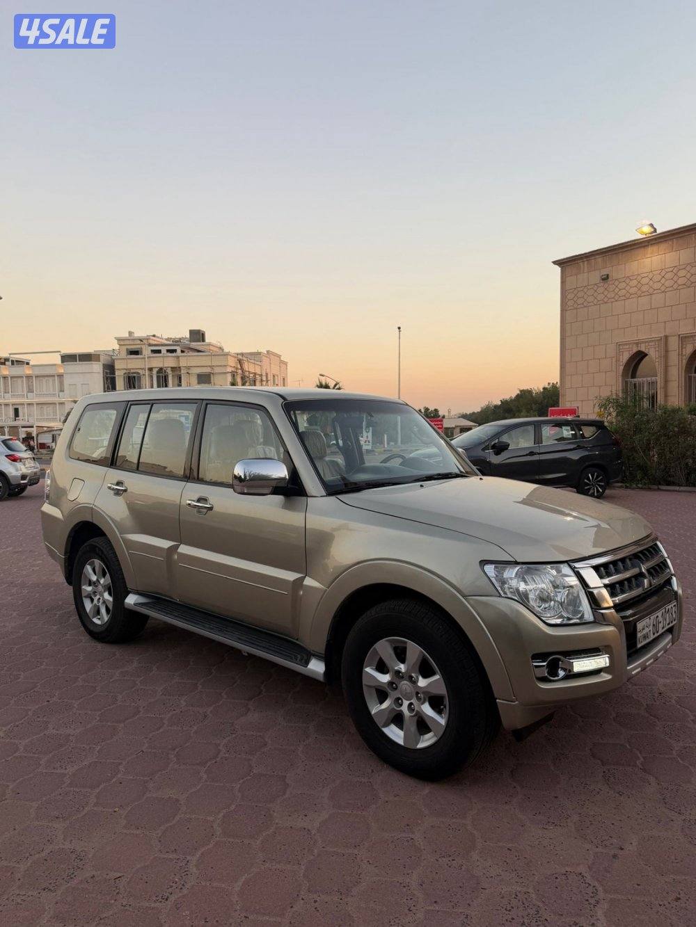 باجيرو الملا موديل 2022  مكينه 3/500 ماشي 57 صبغ وكاله إلا قطعه2