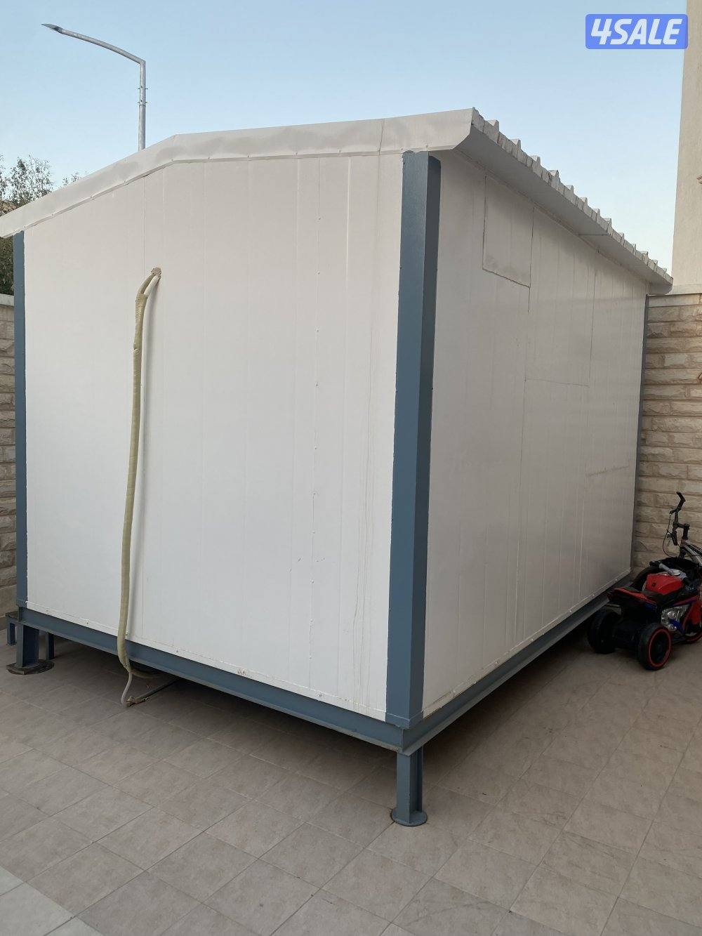 للبيع غرفة حارس ساندويتش بانل مقاس 3في4مع تكييف طن ونص0