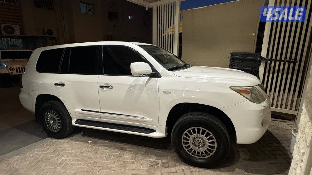 جيب لكزس 2009 بحالة ممتازه شرط الفحص2