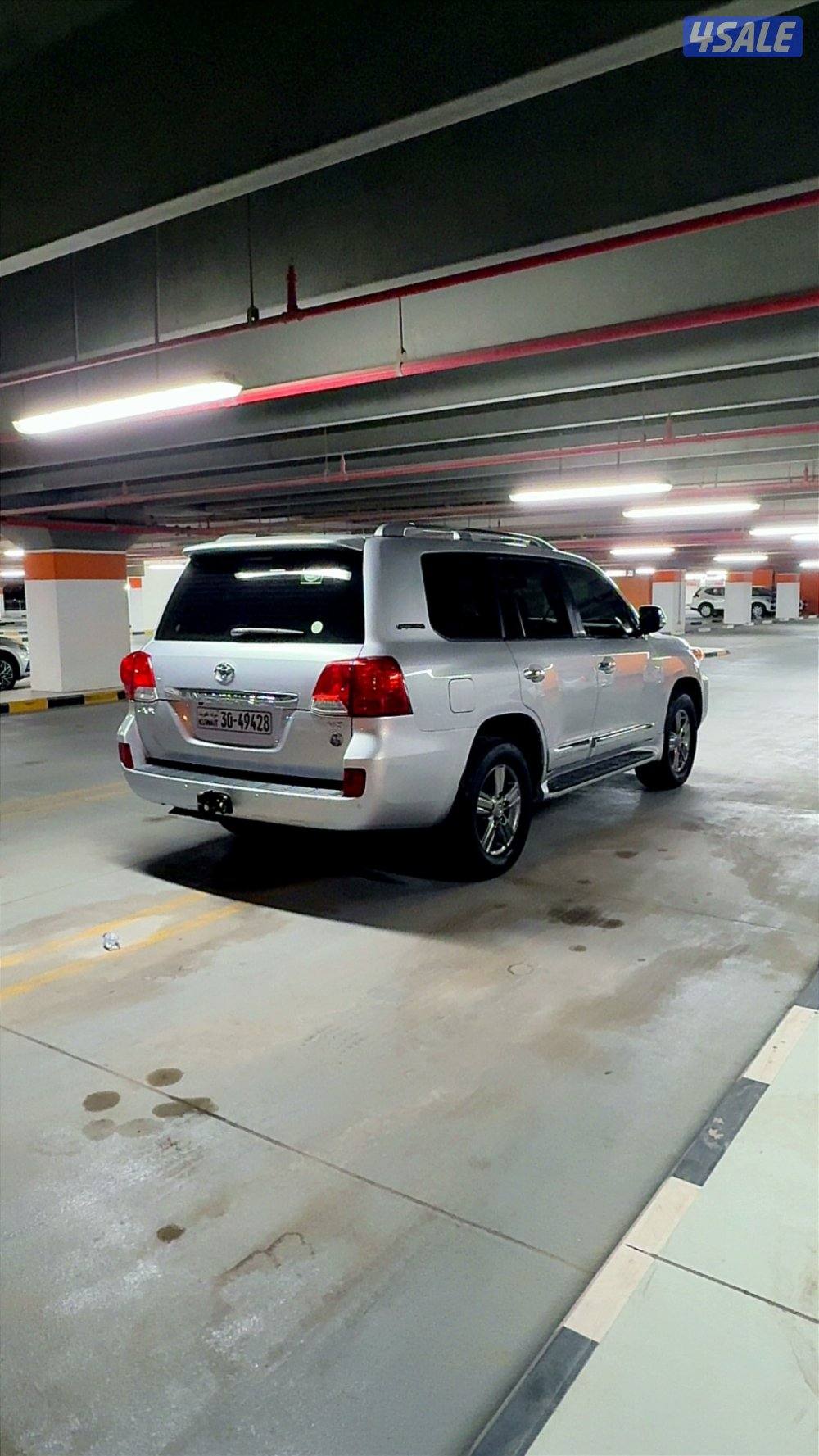 صبغ الوكاله  وارد الساير 2015  شرط الفحط 8سلندر  لأعلى سعر2