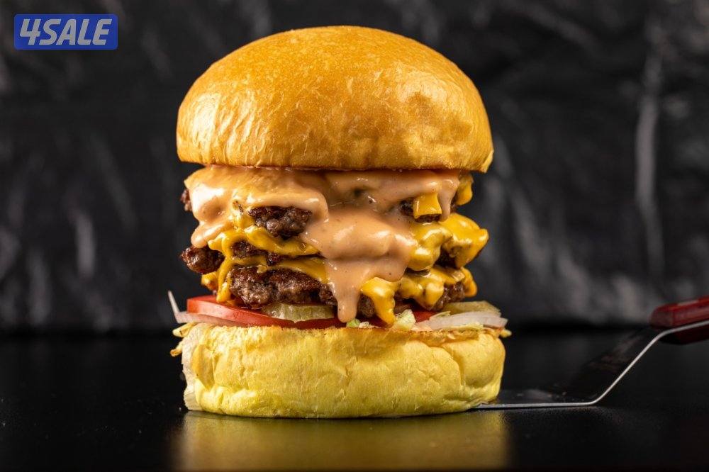 شيف برجر ابحث عن عمل خبره ١٠ سنوات0