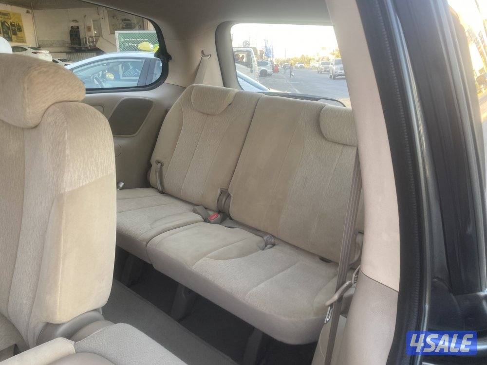 للبيع كيا كرنفال موديل 2014 ماشي199 الف شرط الفحص7