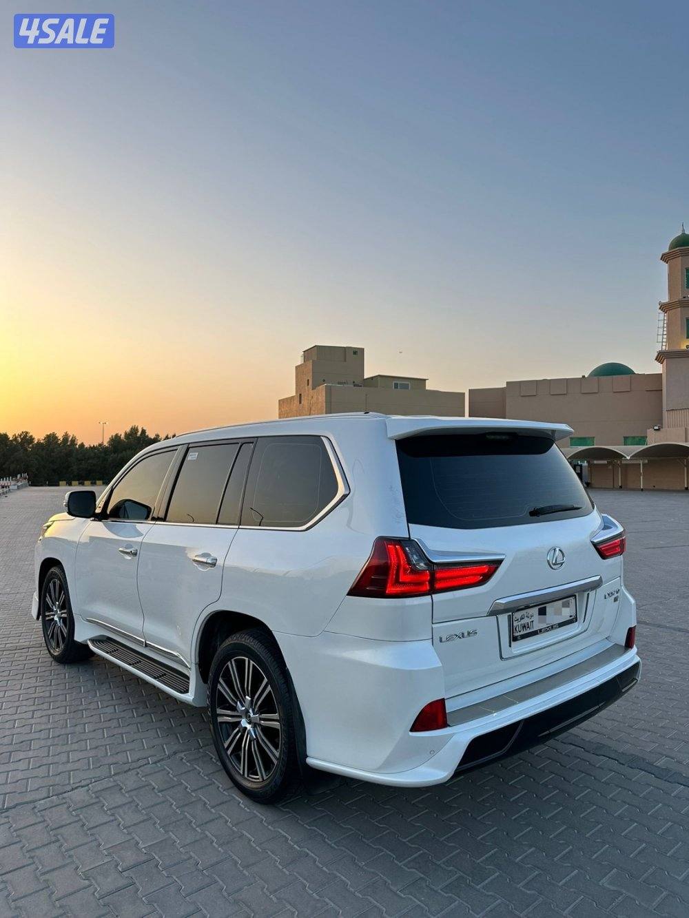 لكزس 2016 الدرجه الاولى4
