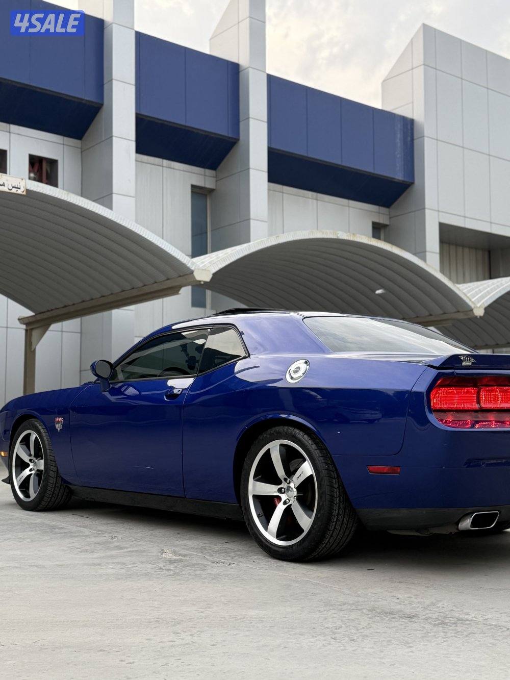 للبيع شالنجر ستروكر2