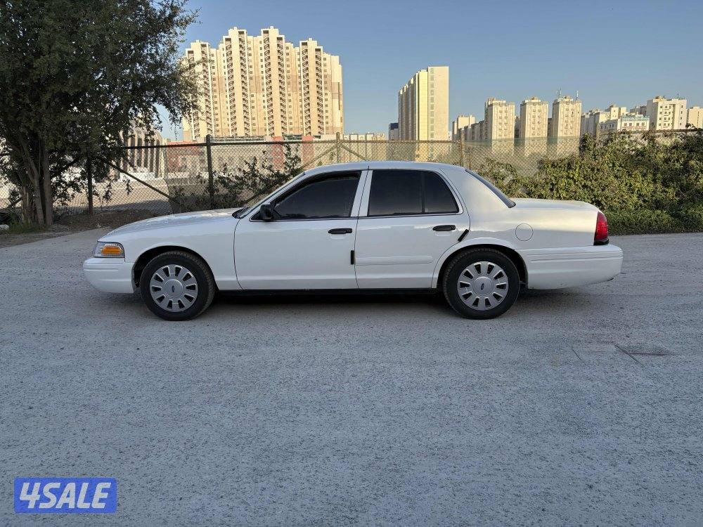 فورد ٢٠٠٣ بوليسي2