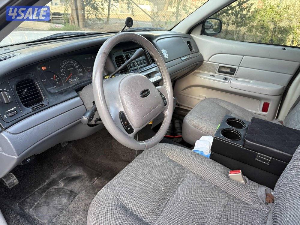 فورد ٢٠٠٣ بوليسي5