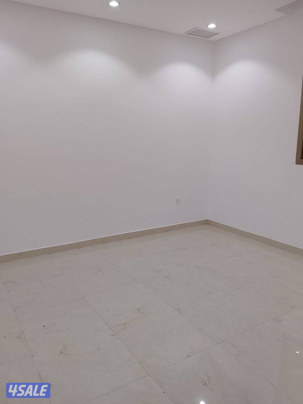 شقه للايجار في ابو فطيره قطعه 64