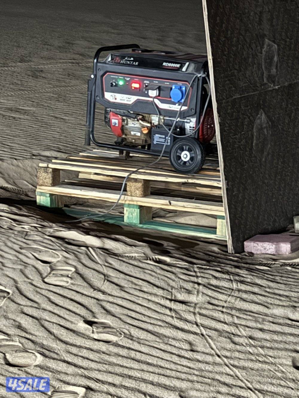 للبيع مخيم كامل ومسور8