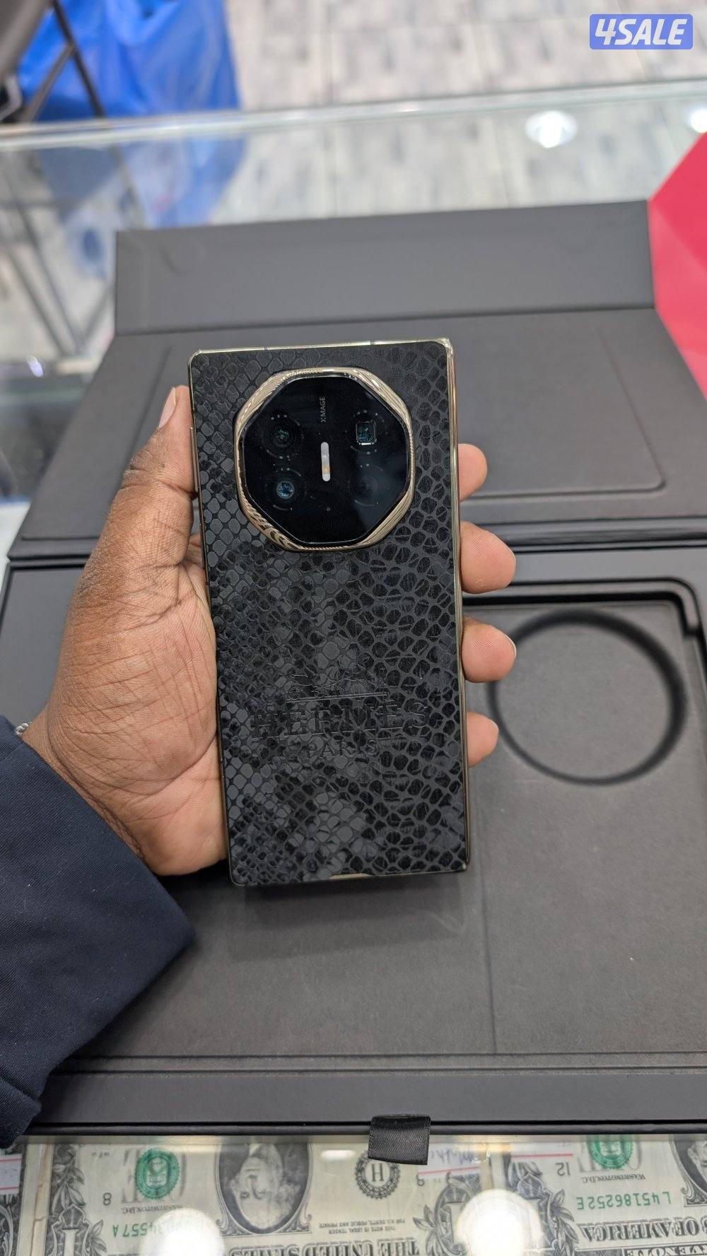 HUAWEI MATE XT ULTIMATE DESIGN4