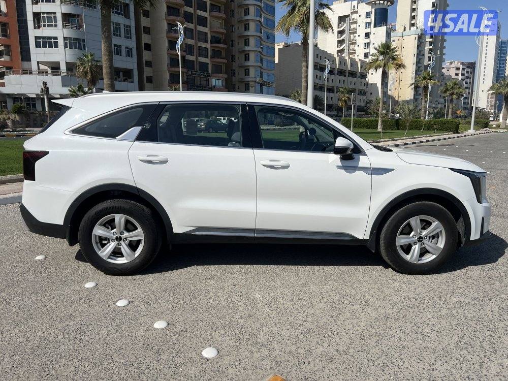 للبيع كيا موديل ٢٠٢٥ 4 سلندر ٢٥٠٠ سي سي4