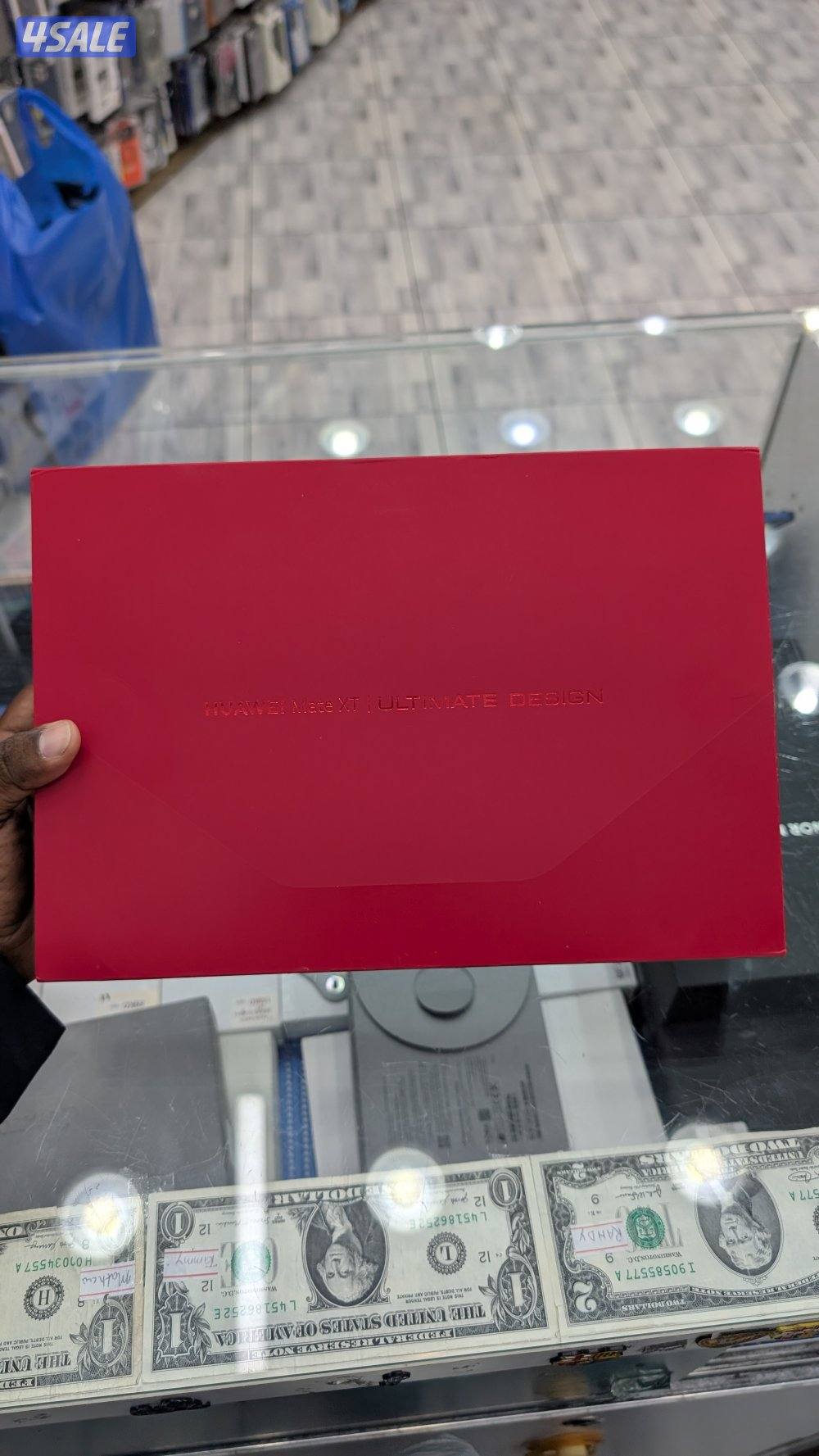 HUAWEI MATE XT ULTIMATE DESIGN9