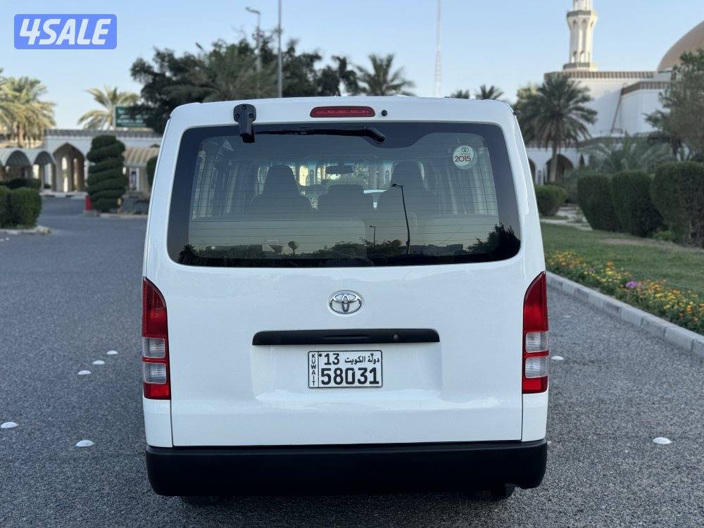 تويوتا هياس ركاب موديل 2015 بحاله ممتازه جدا5